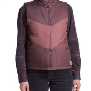 The North Face Sylvester Vest Size L Women’s Root Brown/Marron Purple